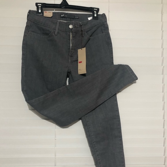 NWT! LEVI  jeans - grey - Picture 7 of 8